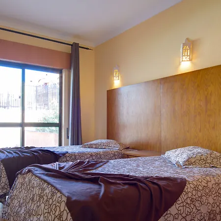 リゾート Choromar