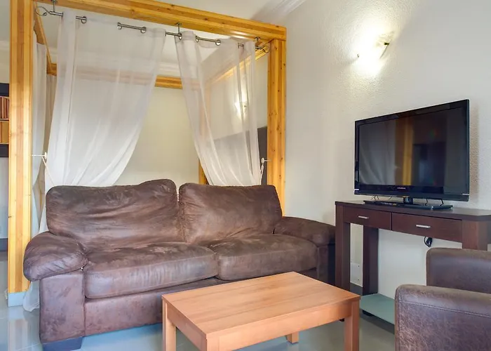 Ośrodek wypoczynkowy Choromar 3*